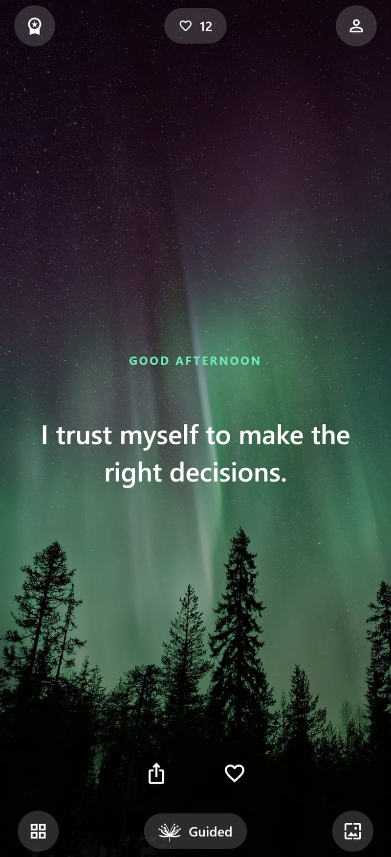 The Soul Lift home screen on iPhone: the affirmation "I trust myself to make the right decisions" over an aurora photograph, with the guided session and theme controls beneath it.